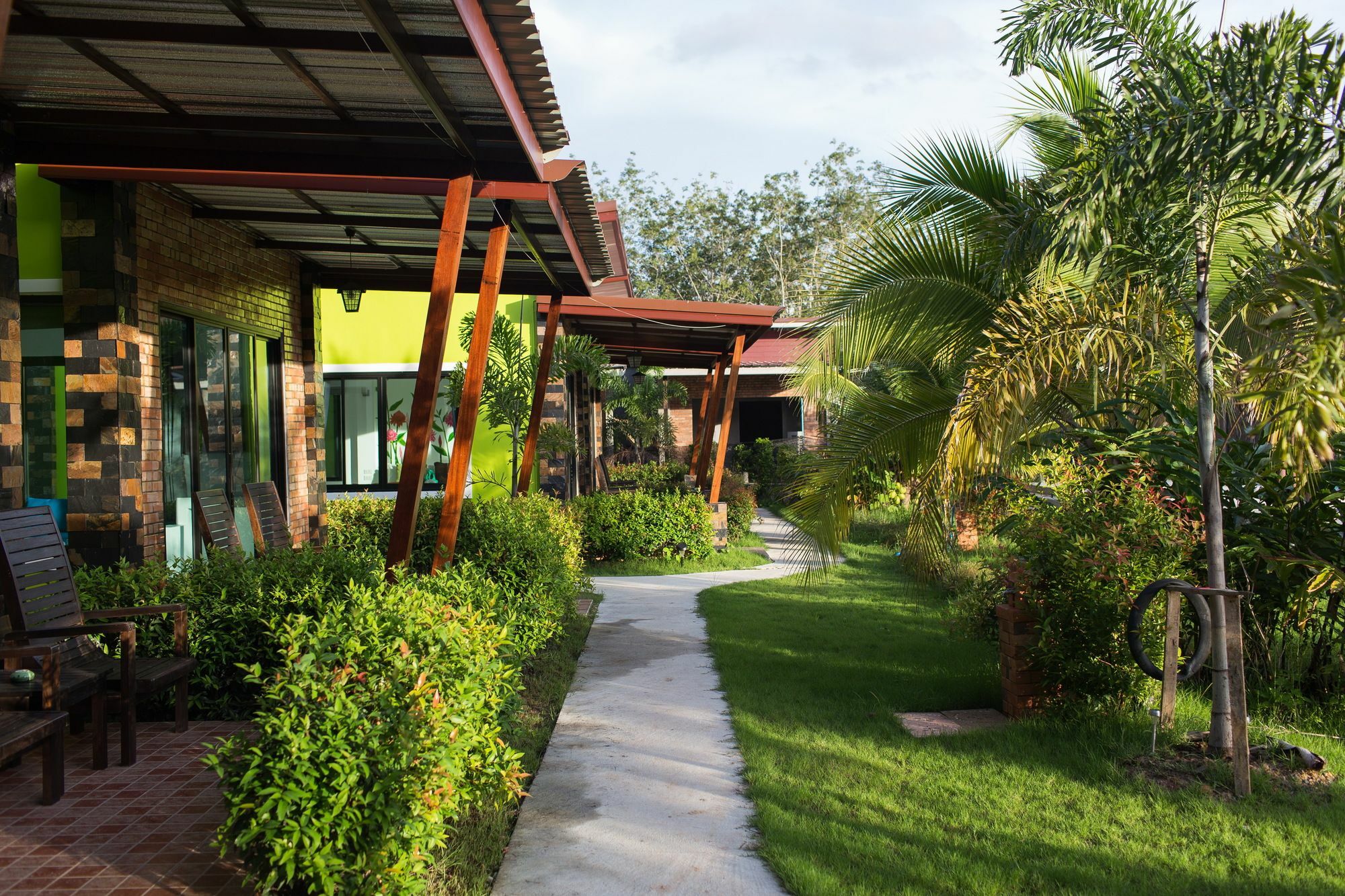 Siri Lanta Resort Ko Lanta Exteriör bild