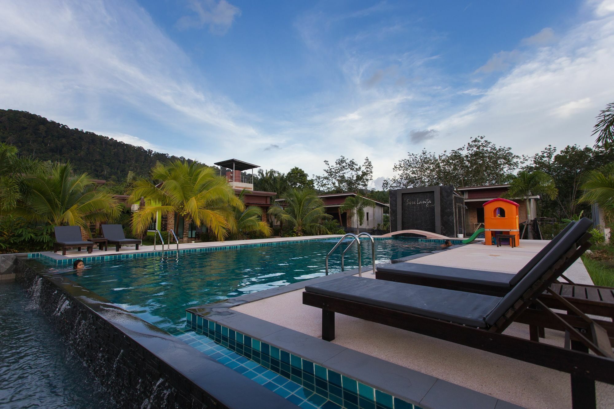 Siri Lanta Resort Ko Lanta Exteriör bild
