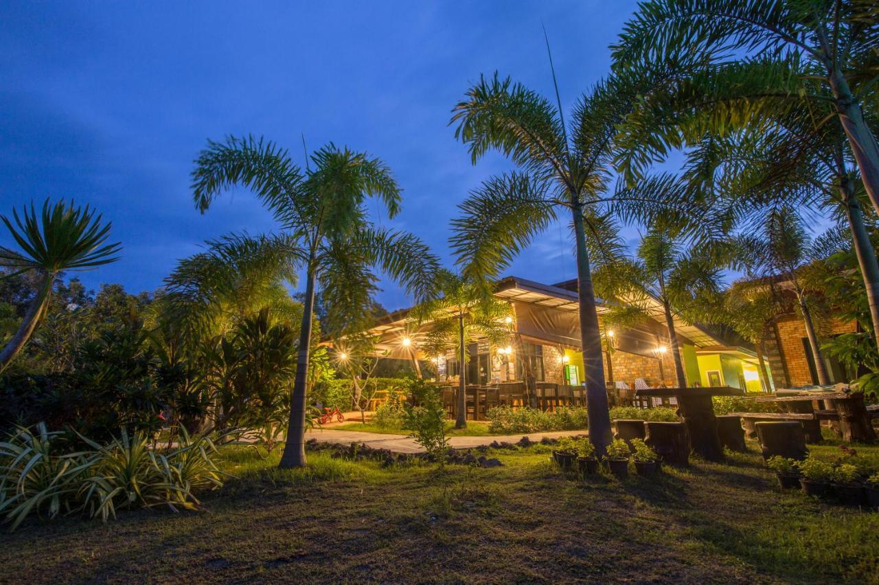 Siri Lanta Resort Ko Lanta Exteriör bild