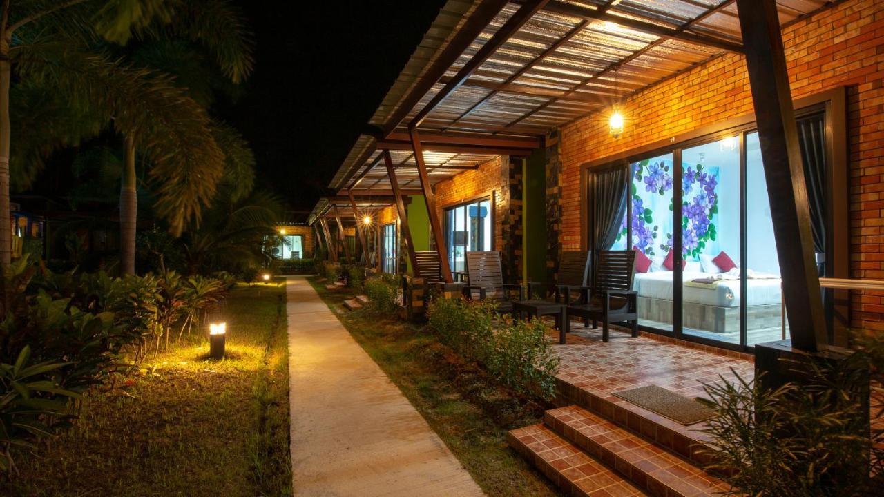 Siri Lanta Resort Ko Lanta Exteriör bild
